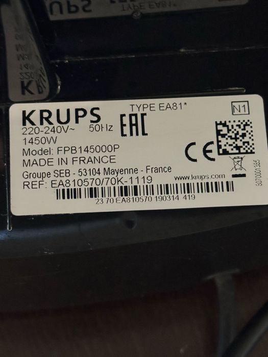 Espressor Automat Cafea Boabe Krups EA8105 15 bari Alb