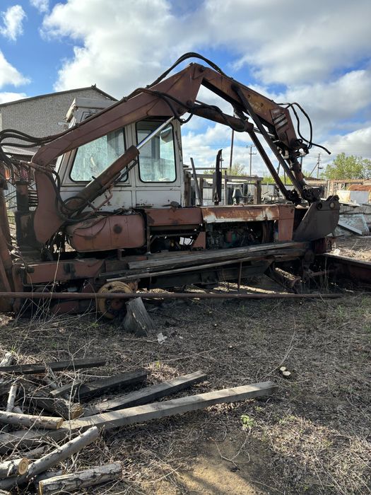 Продам трактор эксковатор