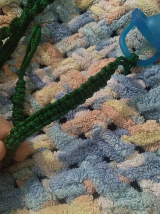 Продам держатель для соски и не только