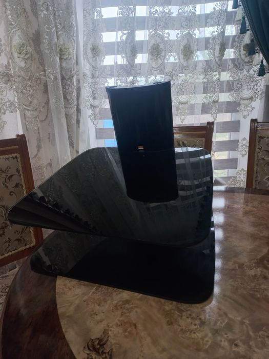 Подставка для телевизора