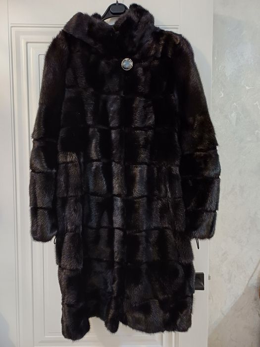 Норковая шуба 42-44 р.