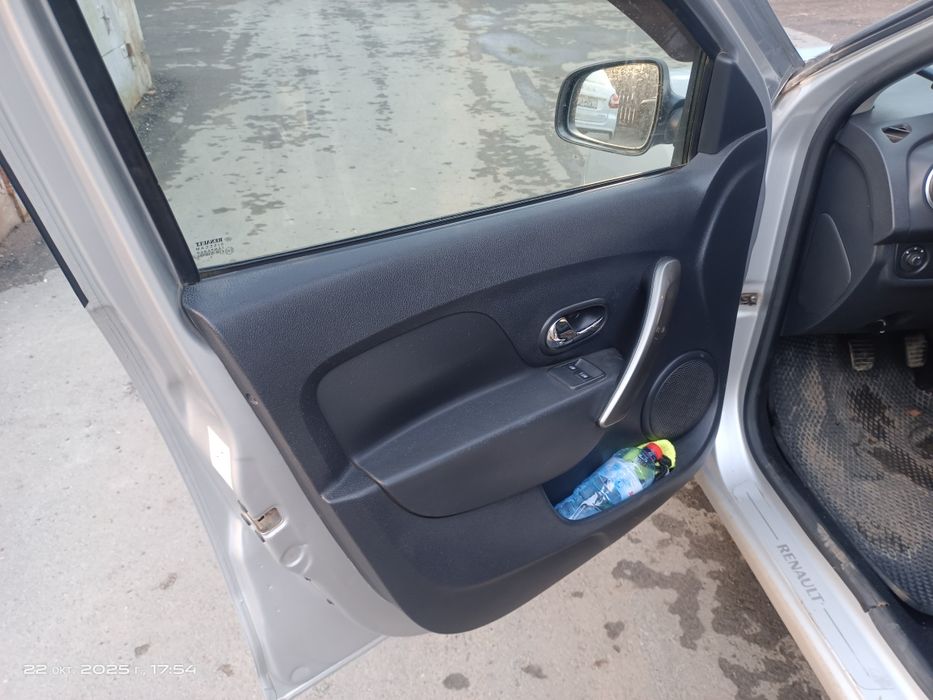 Продам автомобиль.