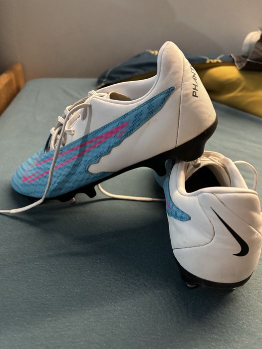 Ghete Nike Phantom