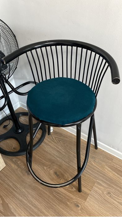 Стул-стулья барной.