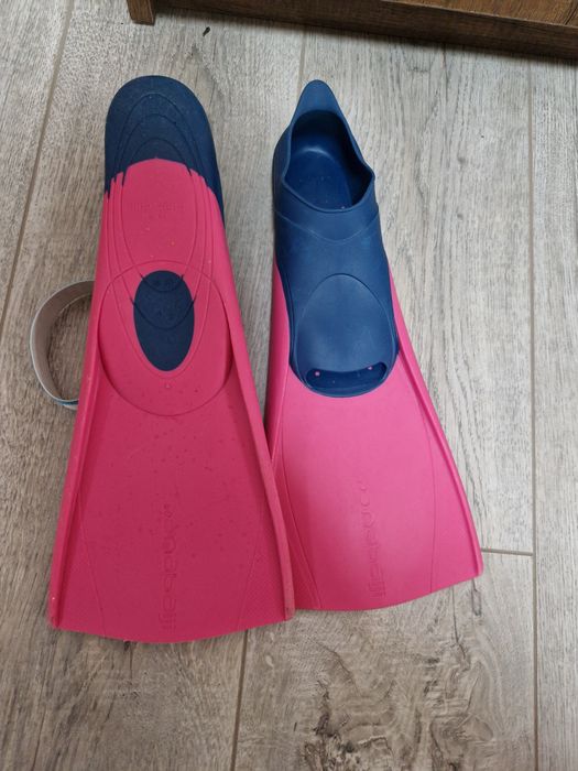 Плавници за момиче