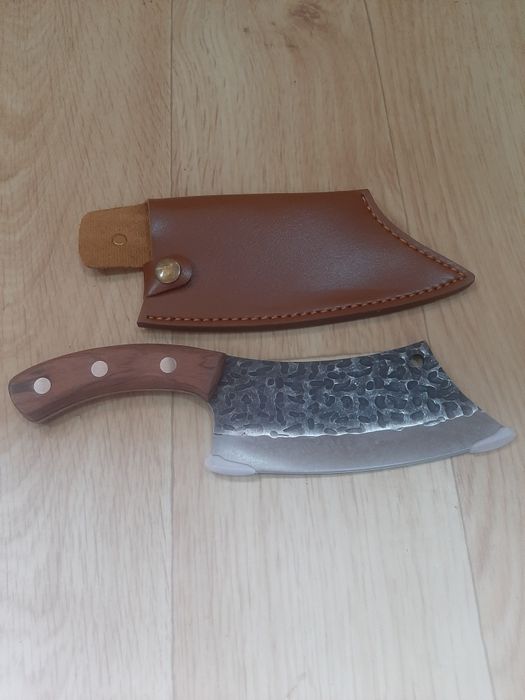 Новый топорик кожанные ножны