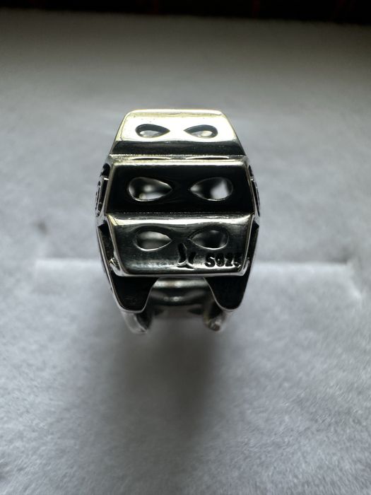 Сребърен талисман “Лотос” за гривна Пандора