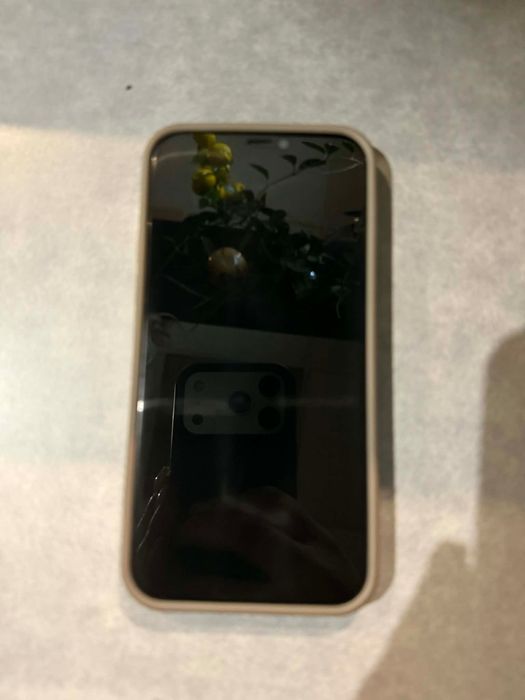 iPhone 12 Pro 256GB МНОГО ЗАПАЗЕН + кейсове