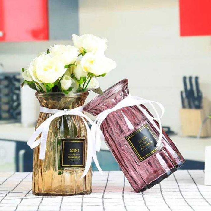 Ваза для цветов из стекла 18см