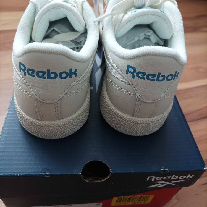 Reebok ест.кожа N34 и 34.5 маратонки