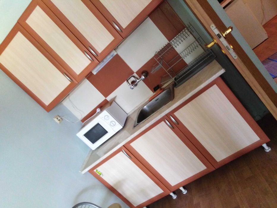 Дава се под наем Едностаен апартамент в Пловдив, Център - 34 кв.м за 229.5 € - Снимка #2