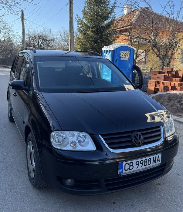 Продавам Touran 2TDI 137к.с 2005г.