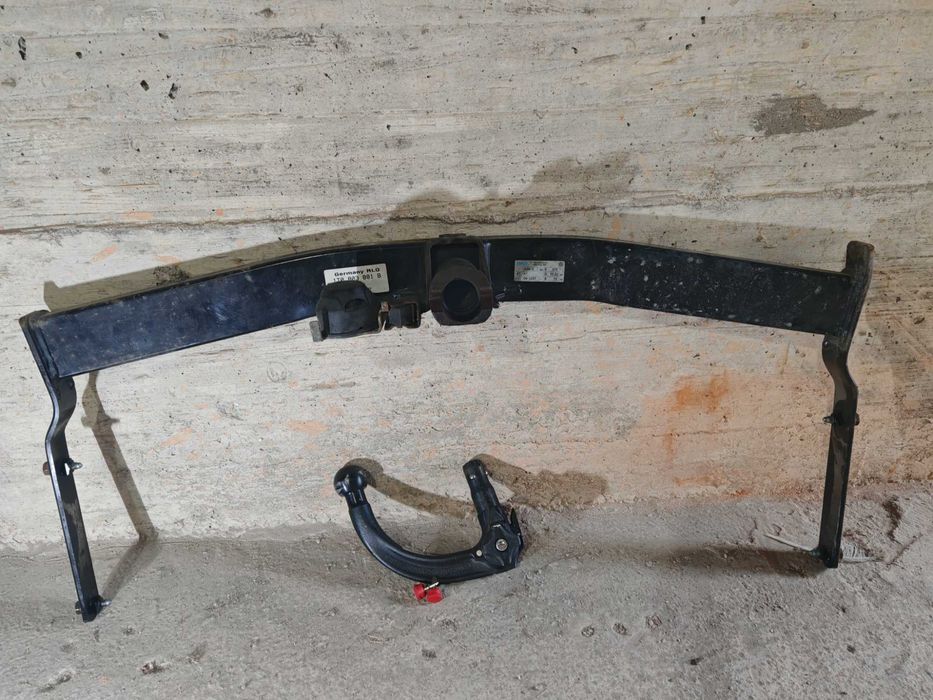 Теглич за vw touran