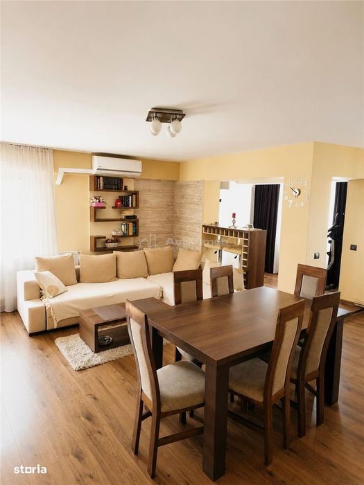 Apartament 3 camere 2 bai etaj 1 Baia Mare Zona Traian — fotografia 3