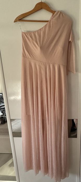 Рокля с едно рамо