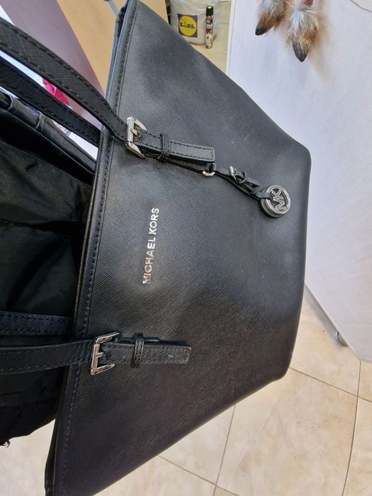 Michael Kors Jet Set Travel дамска чанта MK