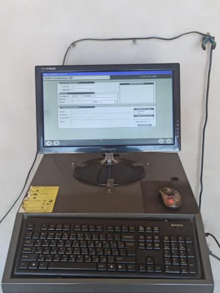 Razval aparat sotildi rabochi