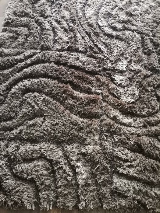 Килим с дълъг косъм