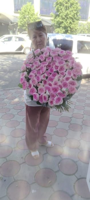 Цветы 101 роза болшой