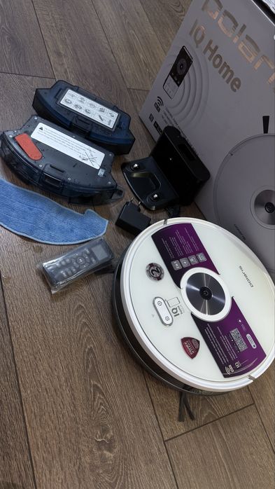 Робот пылесос Polaris