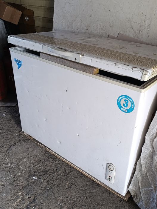 Продам морозильную камеру