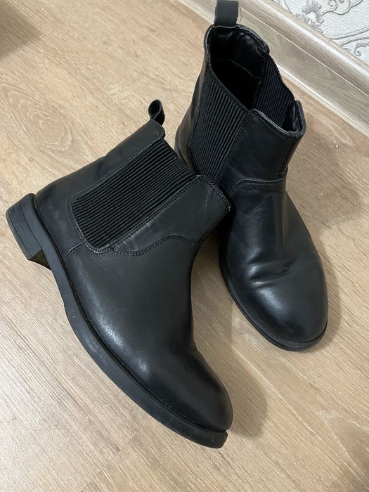 Классические кожаные челси