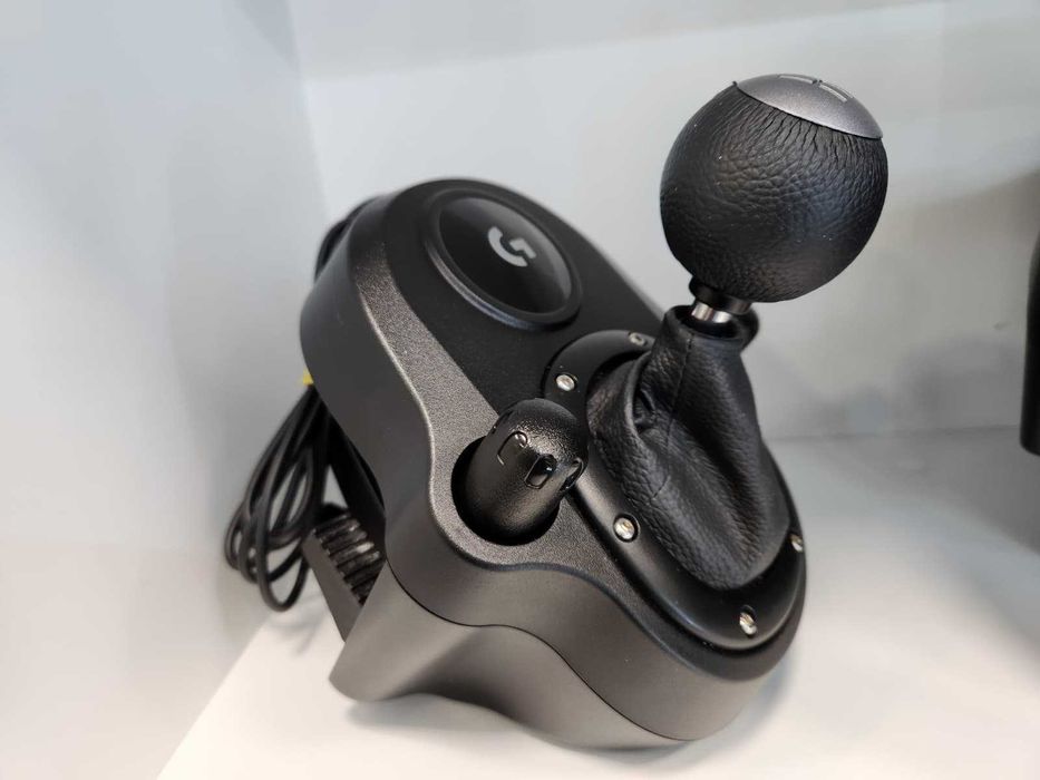 Volan + Schimbator Logitech G29 (Ag8 Tudor1/B74468) – Garantie 2 Ani!