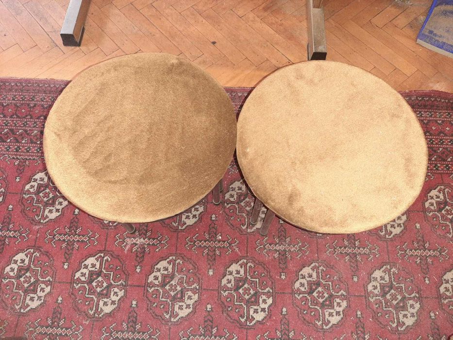 Холна маса с мраморен плот и столове