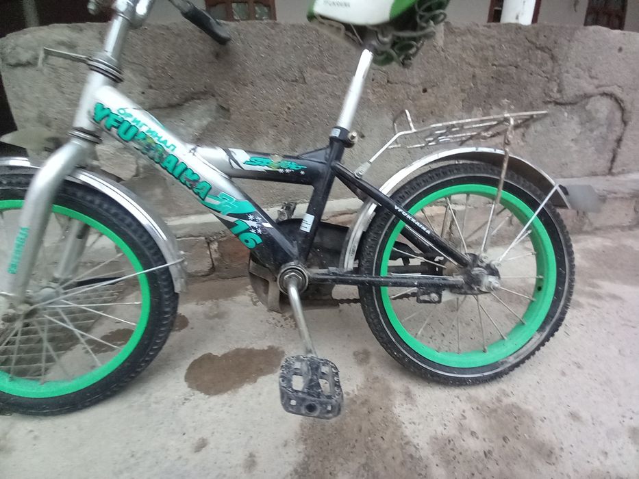 Model YFUKRAINA ⁷/⁷    16