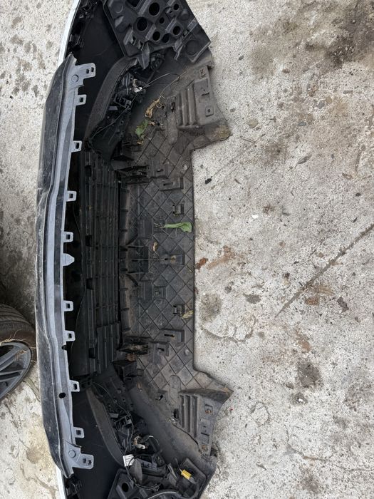 Bara fata peugeot 5008 2012 completa