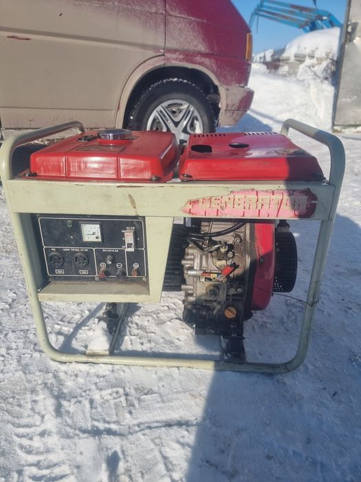 Продам дизельный генератор