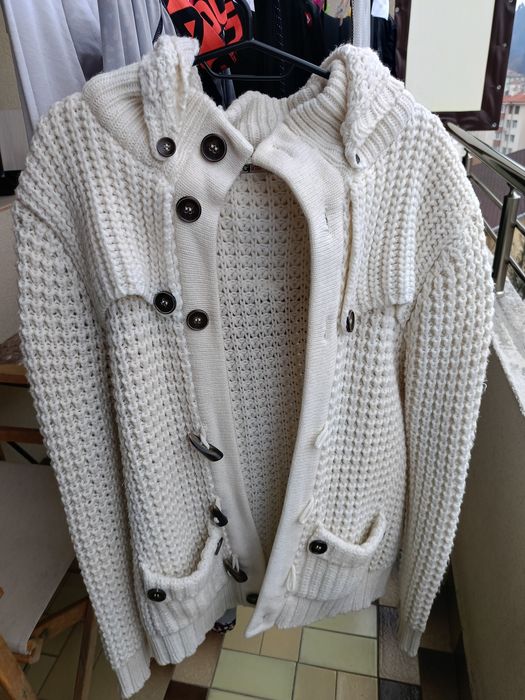 Жилетка с качулка плетена Gaudi