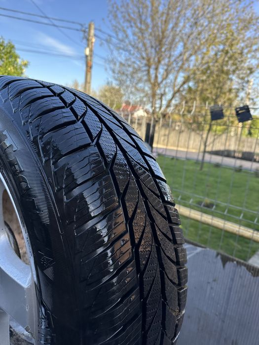Jante roti Volkswagen Vw Touareg 2.5 TDI Cauciucuri iarna  in stare buna 235/65 R17