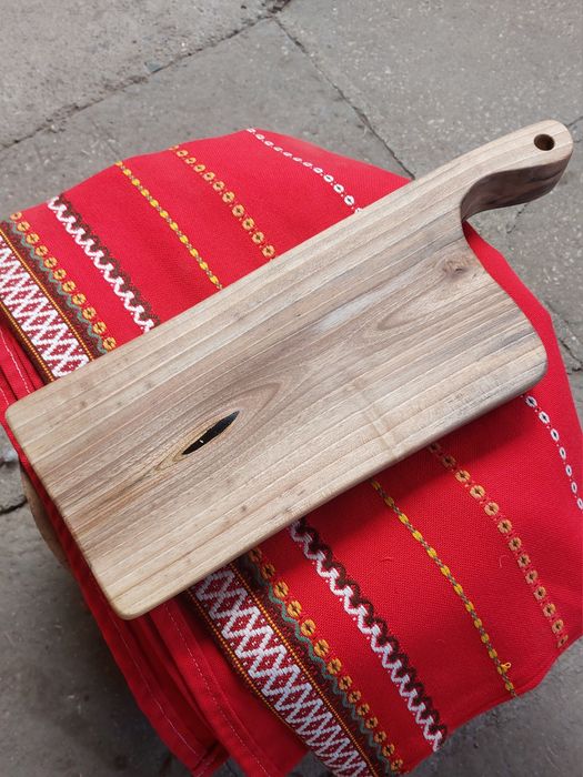 Дъска за мезета от орех