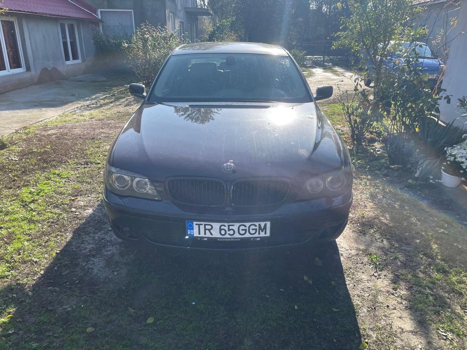 BMW seria 7 e65.