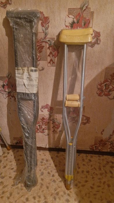 Костыли новые.Россия и Китай