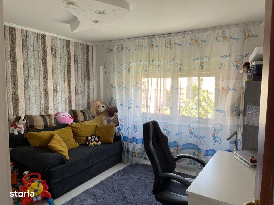 Apartament de vanzare, 79mp, zona Carpati 2