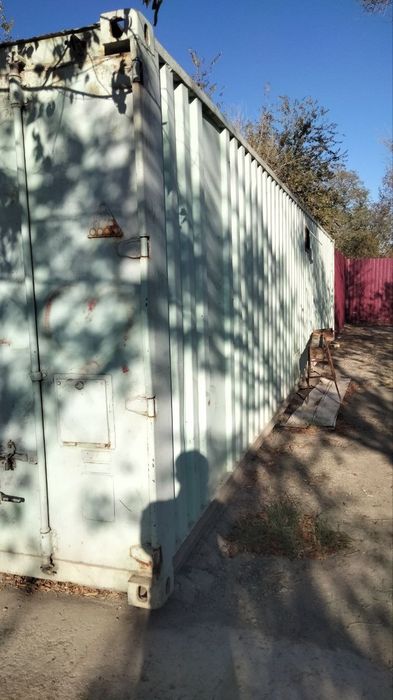 12 metrli konteyner sotiladi