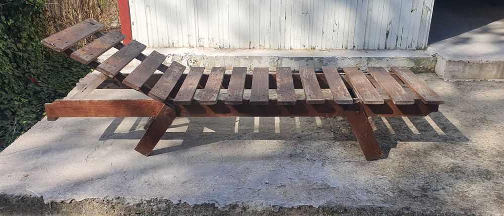 SEZLONG din lemn masiv