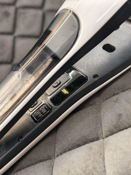 Преса Steampod 3.0 Loreal пара