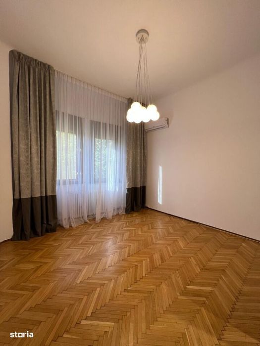 Apartament 4 camere de închiriat în vilă – Primăverii