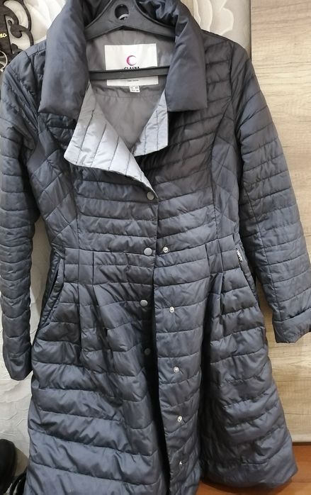 Срочно продам курточки на девочек-подростков