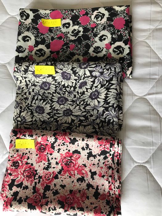 Парчета платове за копринен дамски костюм отпреди 1989г.