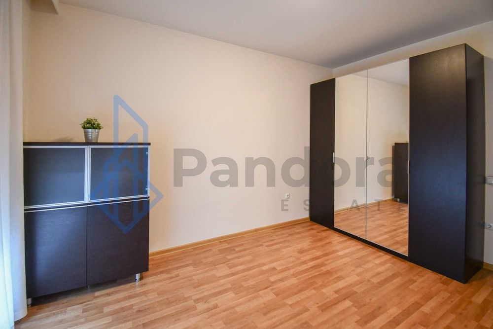 Дава се под наем Тристаен апартамент в София, Витоша - 100 кв.м за 628.32 € - Снимка #7