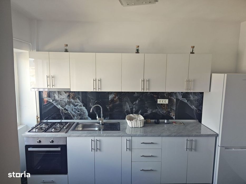 Apartament 3 camere / Centrala pe gaze / Ramnicu Valcea /