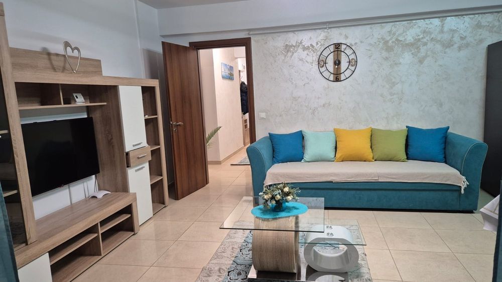 Vand apartament decomandat 2 camere Mamaia Nord
