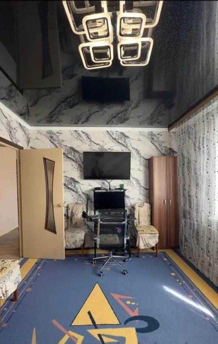 Продается 4-комнатная квартира