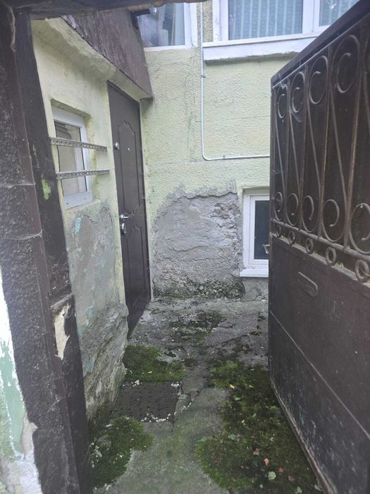 Vand Casa Brasov Zona Schei Necesita Renovare Consistenta