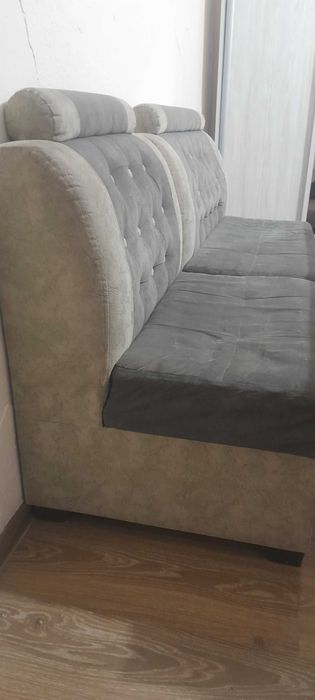 Кухонный уголок продается срочно состояние нормально