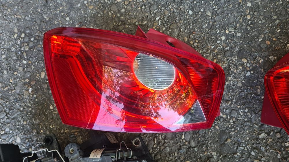 Stopuri + Faruri Seat Ibiza 2009